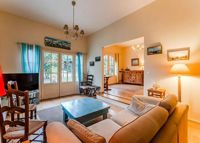 Villa Charmante Maison Gaume, 3 Chambres, - Fr-1-433-151